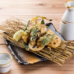 ■ Deep-fried mackerel and perilla leaves