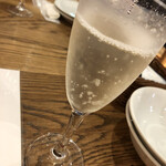 ♯uni Seafood - スパークリングワイン