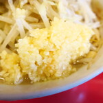 ラーメン二郎 - ニンニク多め