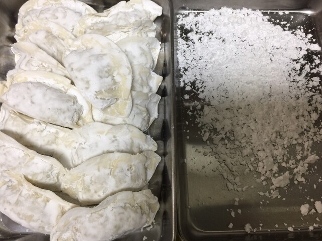 ぎょうざの丸岡 福岡有田店 次郎丸 餃子 食べログ