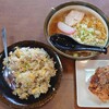 加登屋食堂 - ランチタイム限定中華そば、ミニ炒飯、唐揚げ１個で税込８００円！