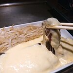 鉄板焼ステーキダイニング ハッピーバッファロー - とろ～りチーズトッピング280円