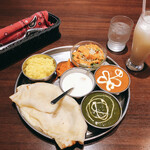 インドレストラン フルバリ - 