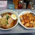 ラーメンとマーボ丼のセット780円はお得！