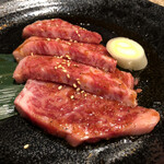 炭火焼肉かくれ家 - 