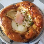 どんぐり - 月見つくね (税込み 216円)