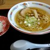 Ekimaeshiyokudou - 特記すべきはこのおにぎり!