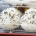 道の駅　いりひろせ - 「おにぎり2個」\200です（7/1UP）
