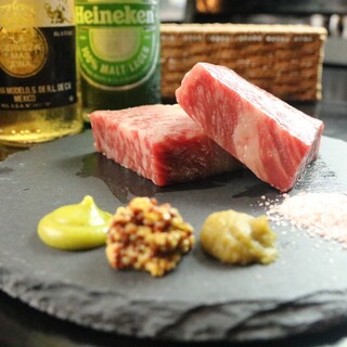 絶妙な火加減でご提供する自慢のやわらか絶品肉料理♪