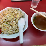 登龍門 - 炒飯・大、600円