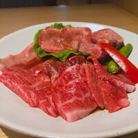 横浜焼肉kintan - 平日限定プレミアムセット　¥3,280
                      ご飯とスープおかわりサービス