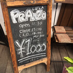 OSTERIA Crocetta - 店頭の立て看板