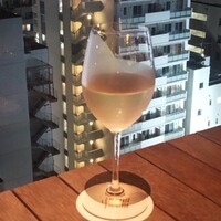 R restaurant & bar - 