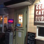 CORNER GATE BURGER - 