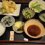 旬菜食堂まんま家 - 日替定食