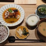 豆富料理と豆乳薬膳火鍋 八かく庵 - 