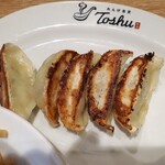 れんげ食堂toshu 京急富岡店 - 餃子　リニューアルの成果は分からず