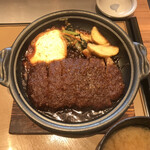 Yayoi Ken - 味噌かつ煮定食