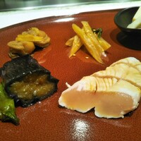 ステーキ鉄板焼 しゅうえ - 前菜　からだにおいしいおばんざい6品盛り