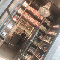 TOKYO Whisky Library - 