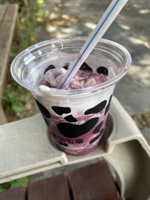 愛知牧場 モーハウス売店 アイチボクジョウモーハウス 黒笹 アイスクリーム 食べログ