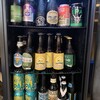 curry but curry - ドリンク写真:クラフトビール専用ショーケースあります。
