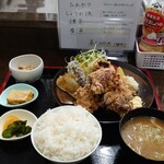 Washoku Dokoro Jinam Bou - 鶏のからあげ定食