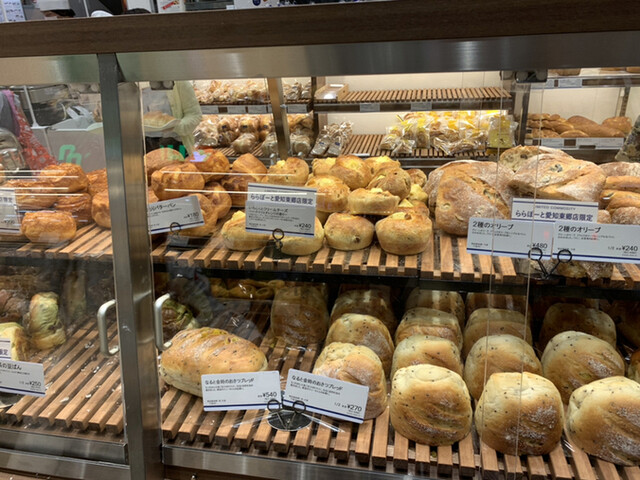 ドンク ららぽーと愛知東郷店 Donq 日進 パン 食べログ