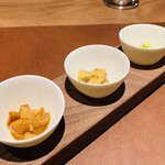 ラ カンロ - ③【カレー、蟹、ジロール茸】
      ★ トッピング：スパイスオイル漬け3種（ジロール茸、落花生、枝豆）