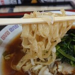 らーめん つる味 - 麺アップ