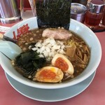 ラーメン山岡家 - プレミアム醤油とんこつラーメン＋味付玉子