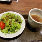 Buru Ragun - サラダ スープ