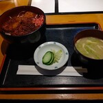 庄や - 【2020.9.16(水)】週替わりワンコイン丼(ソースヒレカツ丼)500円