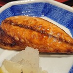 目黒魚金 - 塩サバ