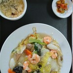 廣聚隆 - 海鮮あんかけ焼きそば