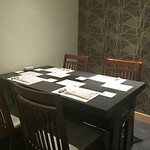 銀座 穂の河 - テーブル席(個室)