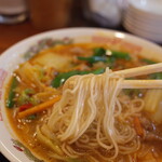 スタミナラーメン 神楽 - 麺リフト～