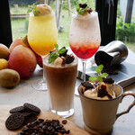 Nine CAFE - 