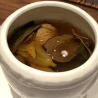 カントニーズ 燕 - 