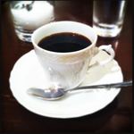 カフェ・ド・カファ - Richard Ginoriの美しいカップとマンデリン