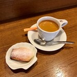 サンジャン・ピエドポー - 