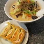 天鴻餃子房 - 