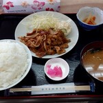 お食事処 炉 - しょうが焼き定食　ごはん大盛