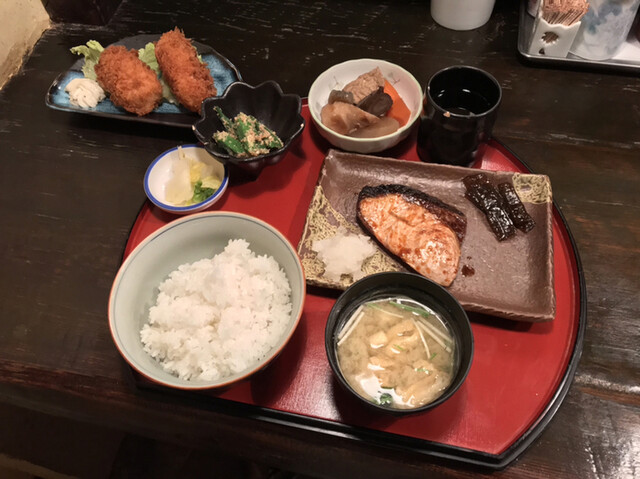 孤独のグルメseason8第十話 東京都世田谷区豪徳寺の ぶりの照焼き定食とクリームコロッケ 登場店舗 By さすらいの旅人 全国各地孤独のグルメ 旬菜魚 いなだ シュンサイギョイナダ 豪徳寺 魚介料理 海鮮料理 食べログ 孤独のグルメseason8第十話 東京都世田谷区豪徳寺の ぶりの照焼き定食とクリームコロッケ 登場店舗 By さすらいの旅人 全国各地孤独のグルメ 旬菜魚 いなだ シュンサイギョイナダ 豪徳寺 魚介料理 海鮮料理 食べログ