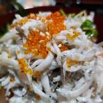 Azusagawa - 魚のづけとしらす丼