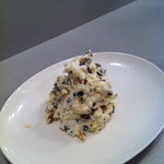 ピータンと豆腐の和え物。