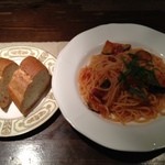 Budoubatake Ma-Mare-Do Sukaizu - 茄子とソーセージのトマトソーススパゲティ