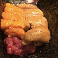 USHIMITSU NISHIAZABU - 赤ウニ、白ウニを使用　ウニドック