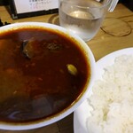 カリー＆ワイン ビストロべっぴん舎 - 赤のべっぴん薬膳カリー カレー・ライス大盛