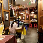 サバイサバイ タイ屋台 - 店内